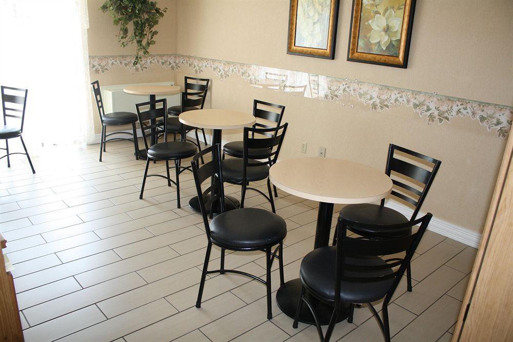 Comfort Inn Orillia Restaurant foto